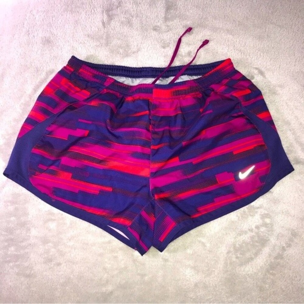 NIKE Women’s Lined Training & Running Shorts  //  Size- S